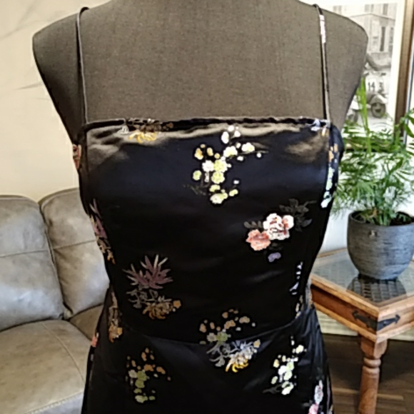 Sweet Honey Punch Party Dress. black Satin - Picture 2 of 9